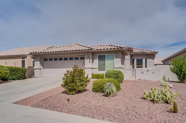 344 W Continental Vista Place, Green Valley, AZ 85614