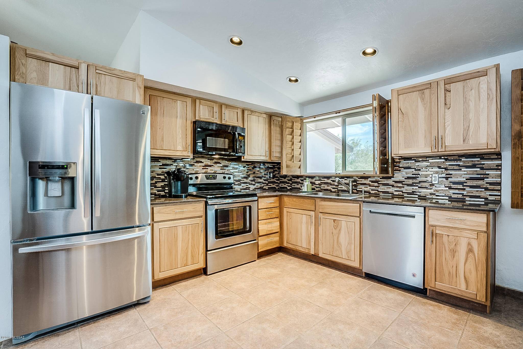 Tucson, AZ 85749,9101 E Indian Canyon Road