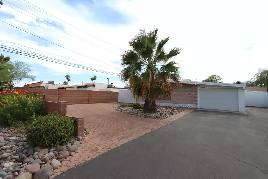 1155 N Woodland Avenue, Tucson, AZ 85712