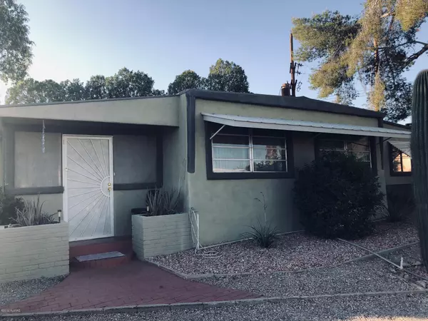 5634 W Flying M Street, Tucson, AZ 85713