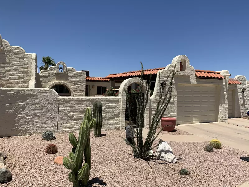 732 W Placita Nueva, Green Valley, AZ 85614