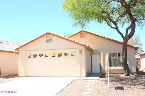 2296 W Silvergate Place, Tucson, AZ 85745