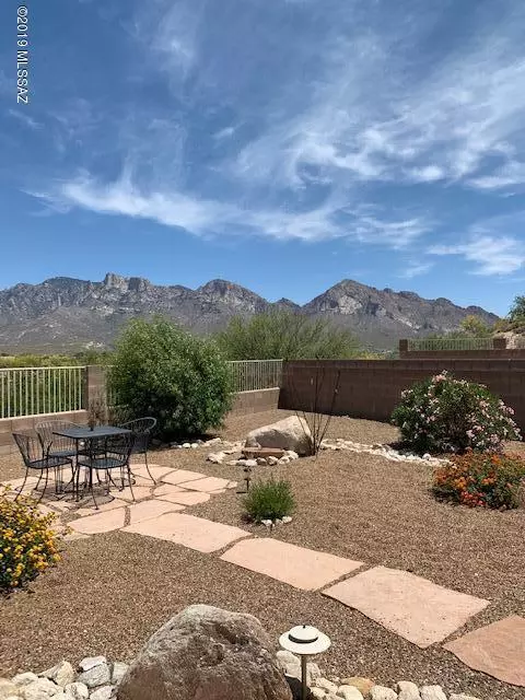 Oro Valley, AZ 85737,321 W Silvertip Road