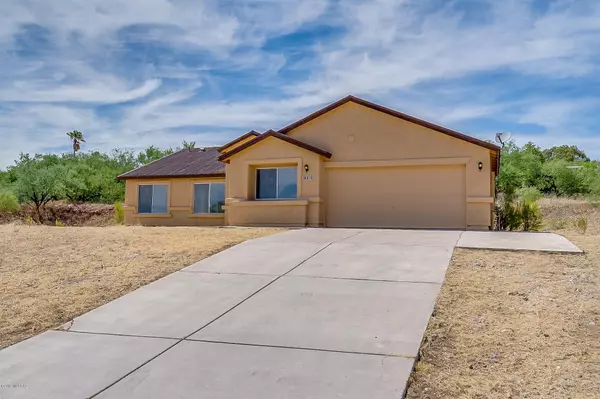 410 Wrightson Street, Rio Rico, AZ 85648