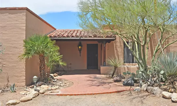 Tucson, AZ 85718,5251 N Via Condesa