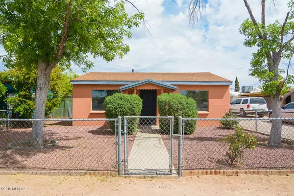 138 W Aviation Drive, Tucson, AZ 85714