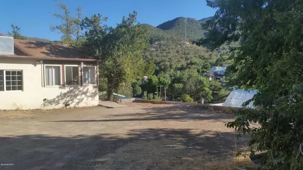 743 B Tombstone Canyon, Bisbee, AZ 85603