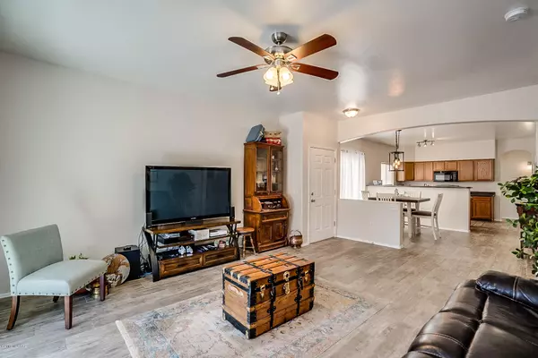 Sahuarita, AZ 85629,417 E Placita Rejilla