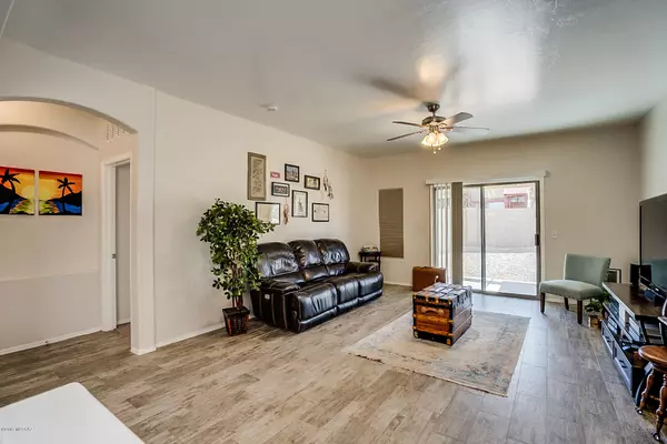 Sahuarita, AZ 85629,417 E Placita Rejilla