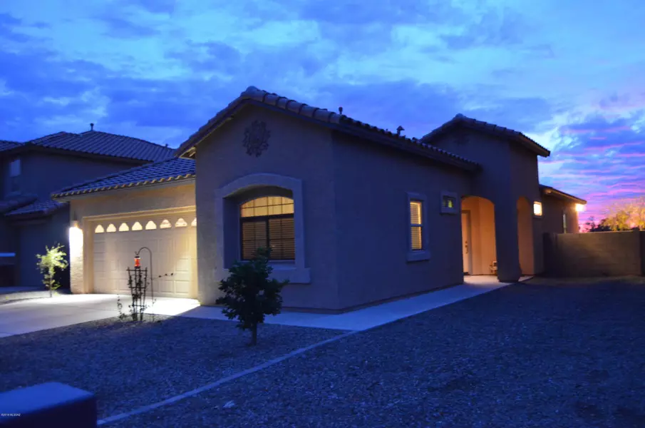 12685 N Greenberry Drive, Marana, AZ 85653