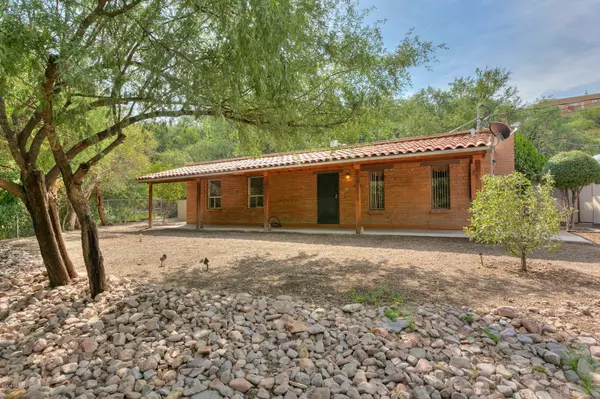 1381 Pendleton Drive, Rio Rico, AZ 85648