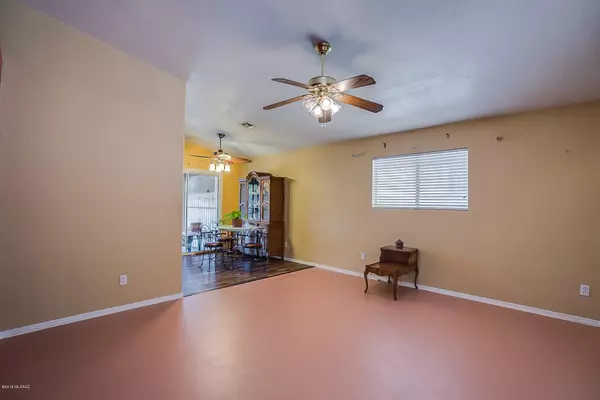 Tucson, AZ 85745,2231 W Burlwood Way