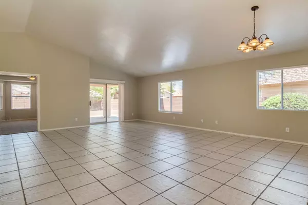 Tucson, AZ 85745,2320 W Silvergate Place