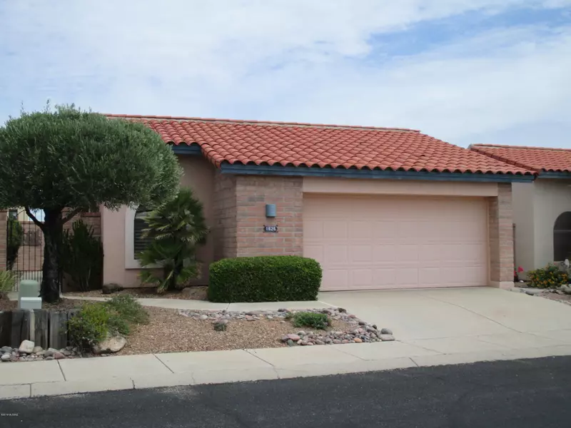 1626 W Calle Del Ducado, Green Valley, AZ 85622