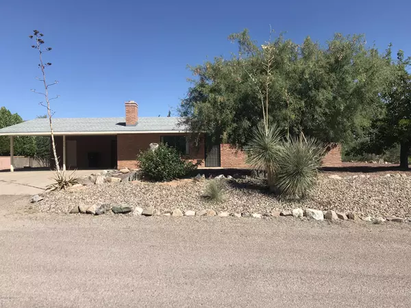 254 W La Cuesta Drive, Benson, AZ 85602