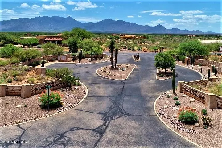 Green Valley, AZ 85614,743 E Canyon Rock Road #37