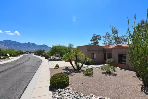 Oro Valley, AZ 85755,14045 N Desert Butte Drive