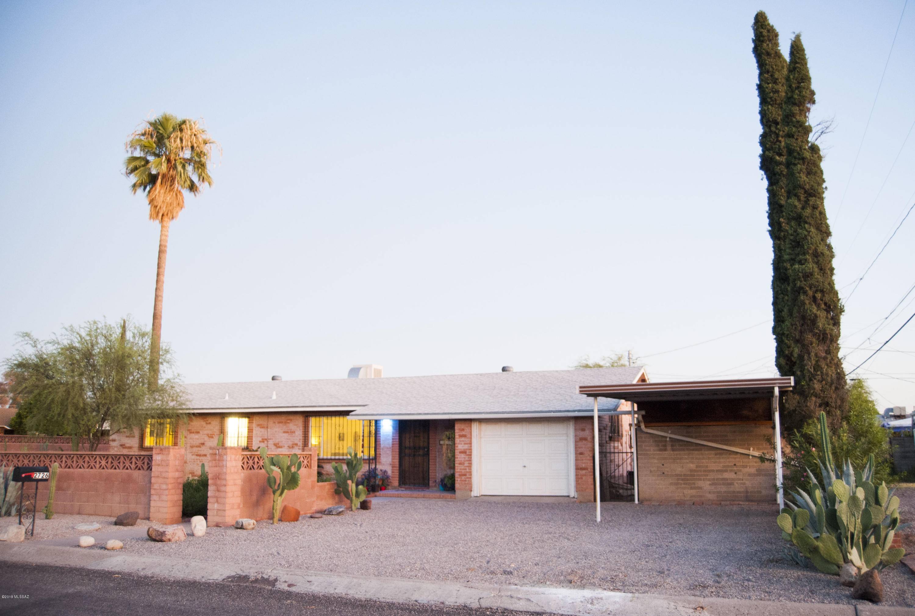 Tucson, AZ 85713,2726 E Crosby Vista