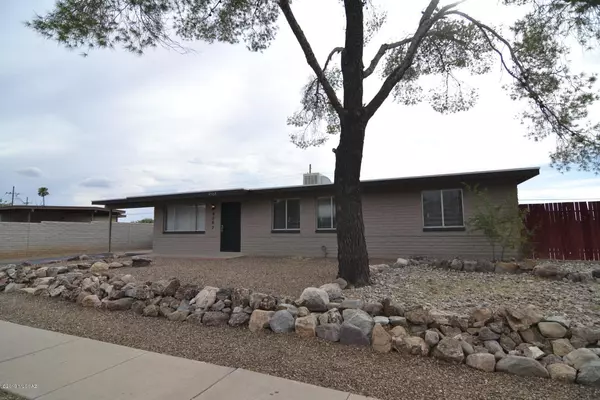 4502 S Dogwood Avenue, Tucson, AZ 85730