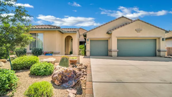 2680 E Genevieve Way, Green Valley, AZ 85614