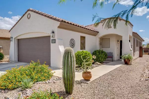 407 W Calle del Estribo, Sahuarita, AZ 85629