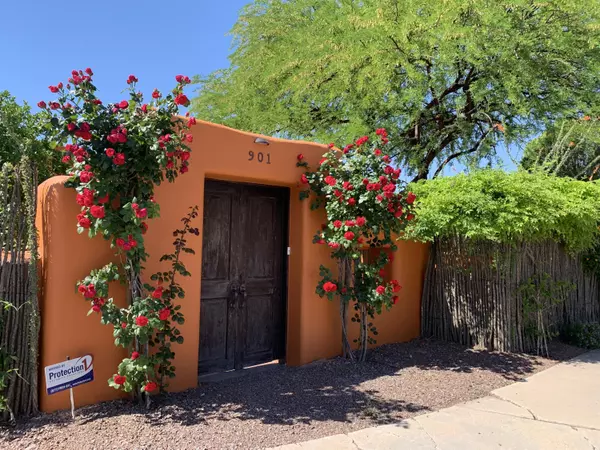 901 W Emery Street,  Tucson,  AZ 85745