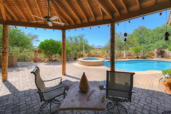 13135 N Booming Drive, Oro Valley, AZ 85755