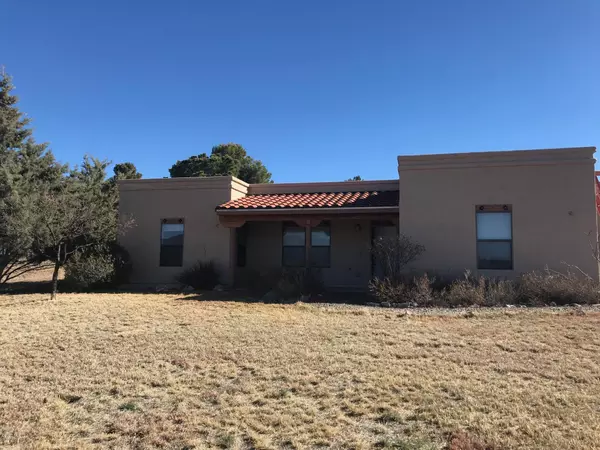 Sonoita, AZ 85637,35 Papago Springs Road