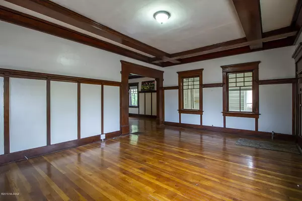 Tucson, AZ 85705,220 E Mabel Street