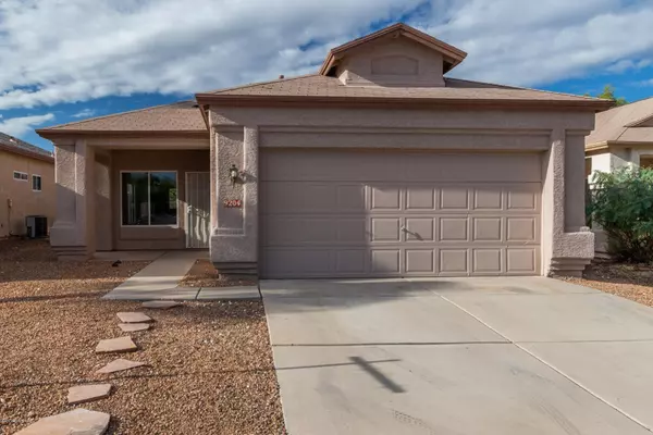 9204 E Muleshoe Street, Tucson, AZ 85747