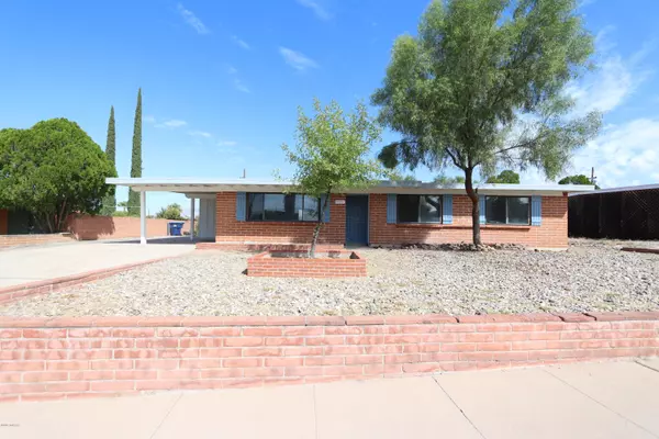 8333 E Beverly Street, Tucson, AZ 85710