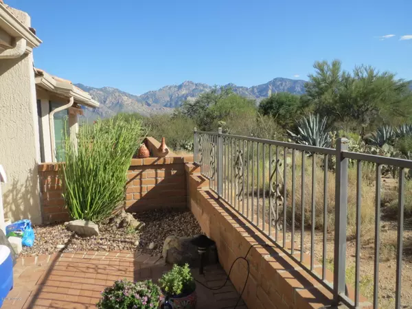 Oro Valley, AZ 85755,14337 N Spanish Garden Lane