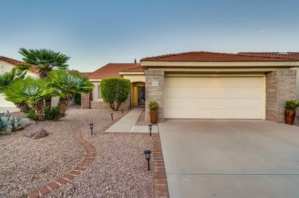 2327 E Montrose Canyon Drive, Oro Valley, AZ 85755