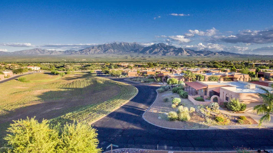 3281 S Placita De La Fabula, Green Valley, AZ 85622