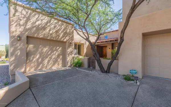 Tucson, AZ 85747,10546 E Karen Gannon Place