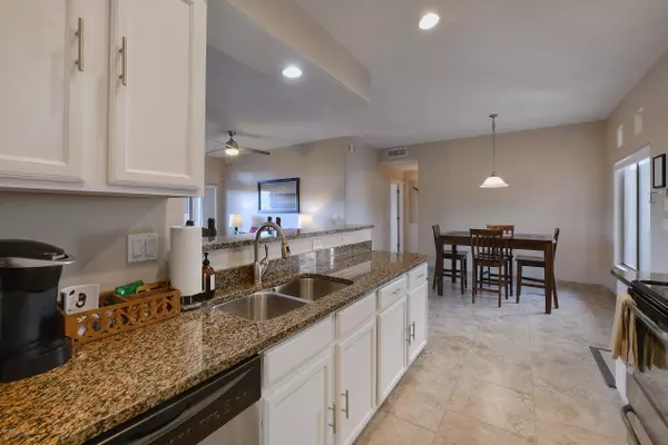 Oro Valley, AZ 85755,655 W Vistoso Highlands Drive #105