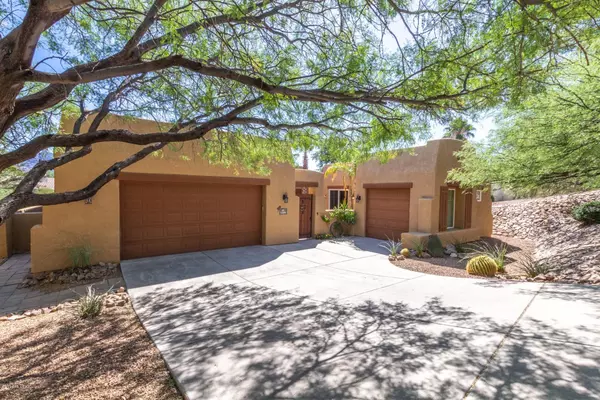 12694 N Spirit Mountain Road, Oro Valley, AZ 85755