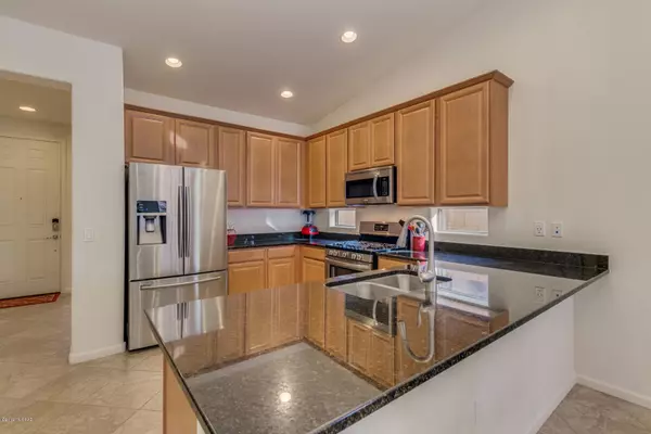 11360 E Glowing Sunset Drive, Tucson, AZ 85747