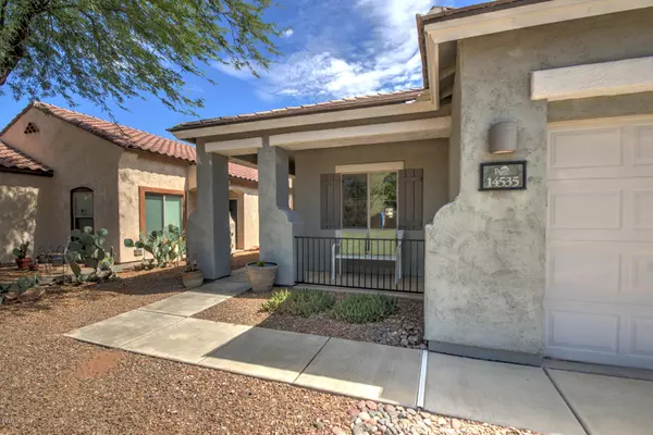 Sahuarita, AZ 85629,14535 S Camino Larga Vista