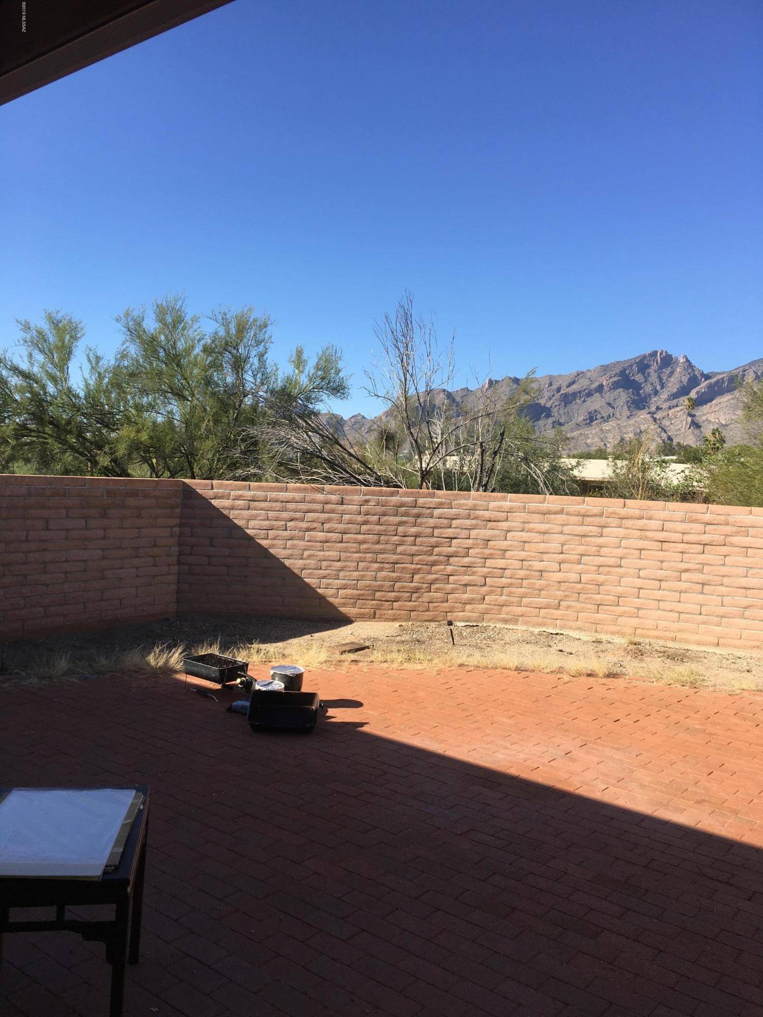 Tucson, AZ 85718,4732 E Calle Barril
