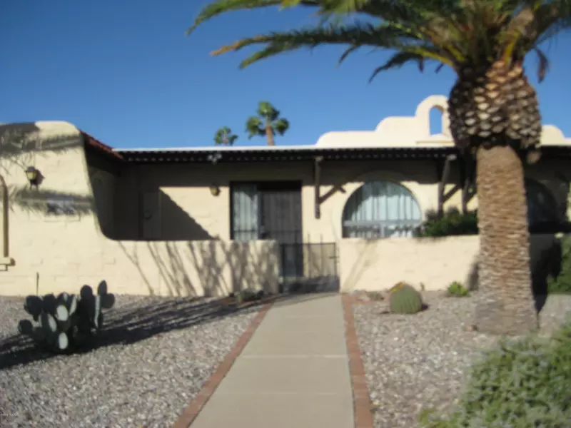 212 S Circulo Napa, Green Valley, AZ 85614