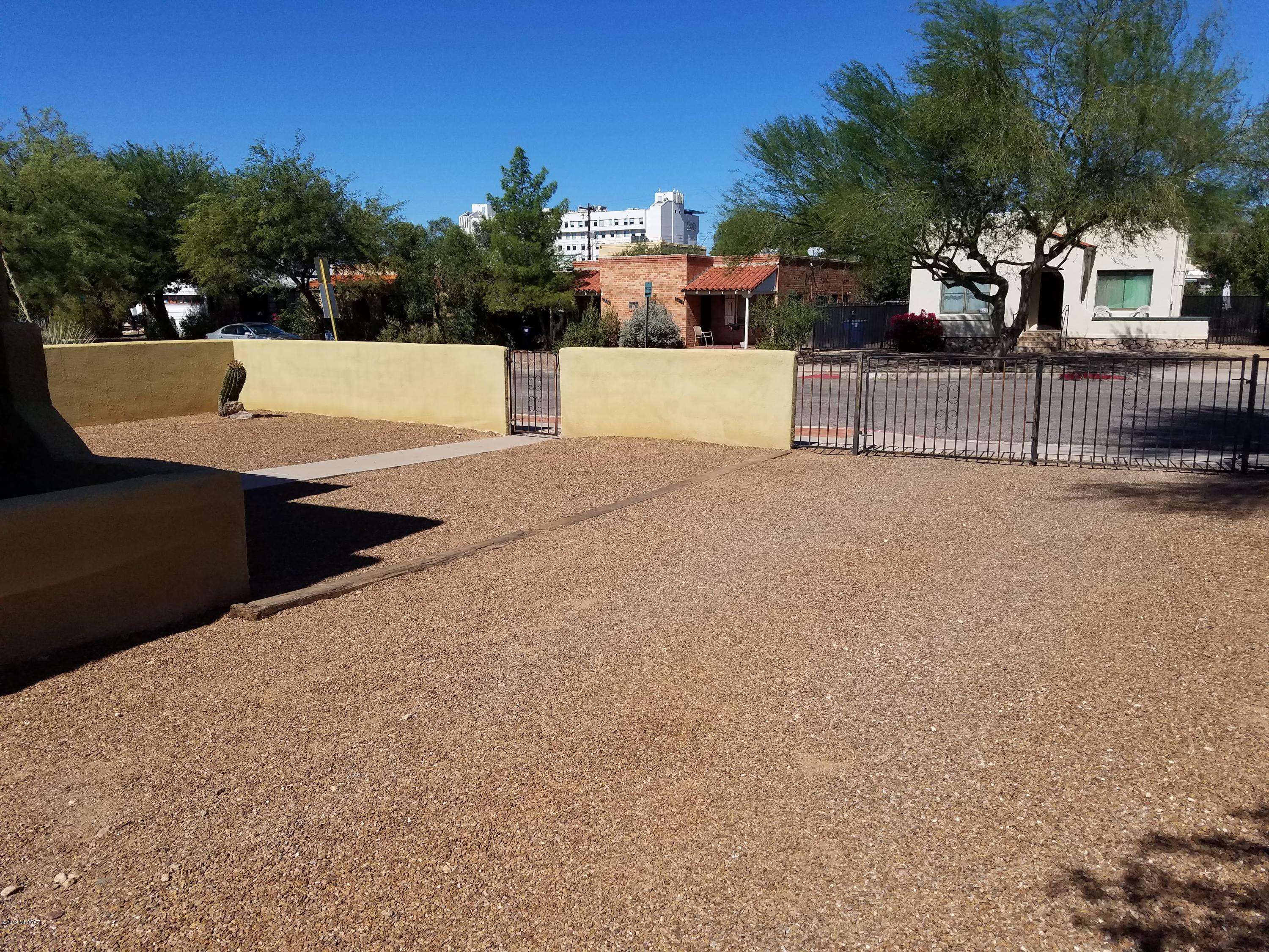 Tucson, AZ 85719,2028 E 2nd Street