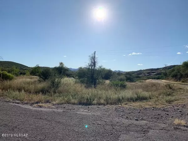 600 Peck Canyon Drive #6, Rio Rico, AZ 85648