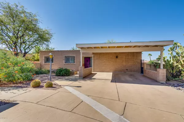 9142 E Visco Place, Tucson, AZ 85710