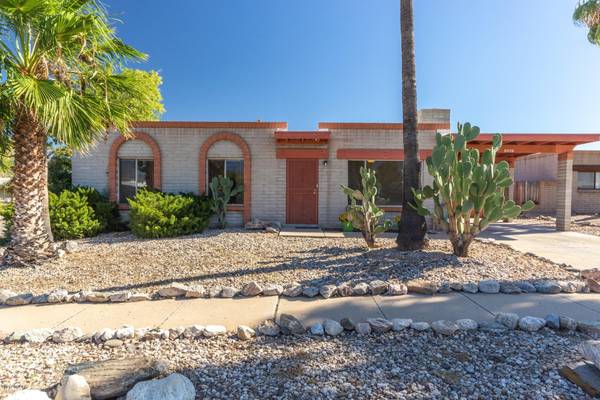 8426 E Cambria Drive, Tucson, AZ 85730