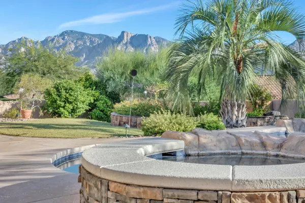 Oro Valley, AZ 85755,12682 N Spirit Mountain Road