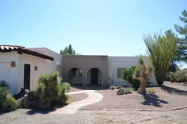 Green Valley, AZ 85614,737 W Vista Hermosa Drive