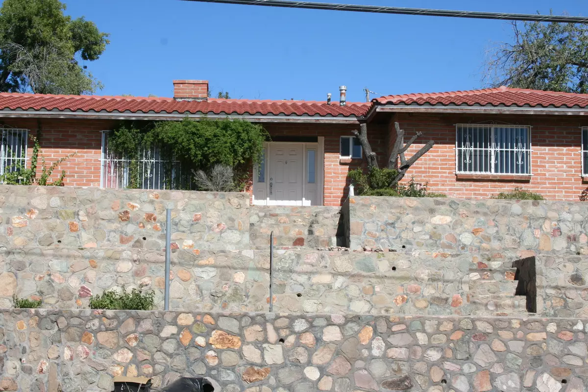 Nogales, AZ 85621,244 W Ellis Street