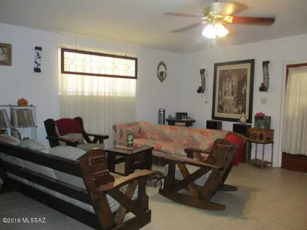 Ajo, AZ 85321,831 N Mckinley Avenue