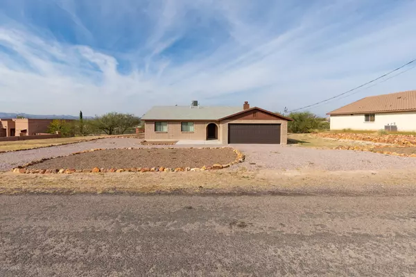 984 Calle Coyote, Rio Rico, AZ 85648